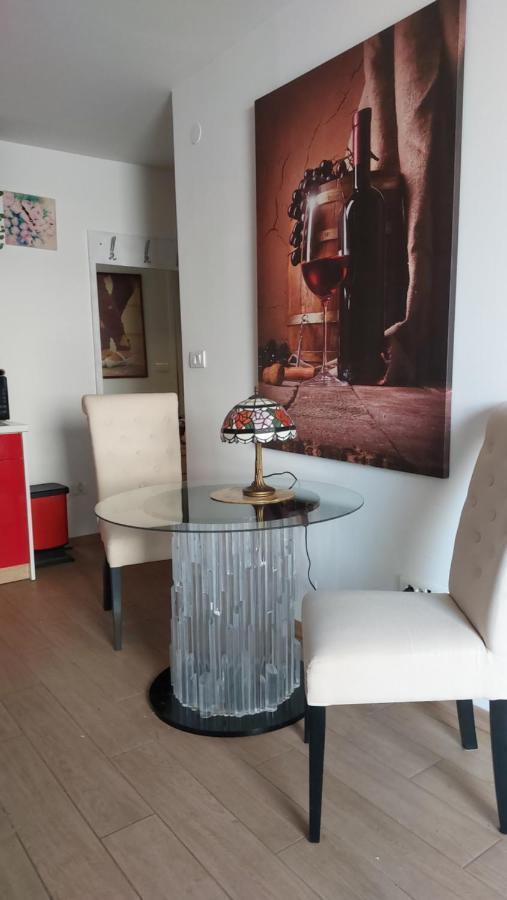 Apartment Buchholz Пула Екстериор снимка